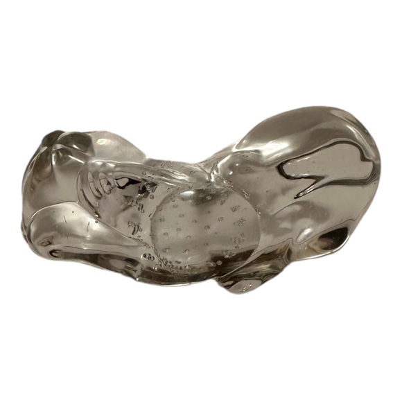 Clear glass cat with controlled bubbles and polished bottom - Picture 5 of 6